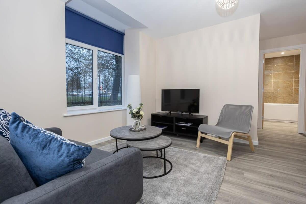 Lovely 1 Bedroom Apartment In Manchester Exteriör bild